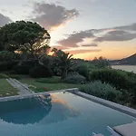 Summer Villa In Porto Rafti