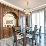 Epavli Alexandros Luxury Villa