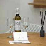Arodo Suites