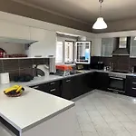 Villa Long View