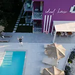 Ideal Boutique Hotel