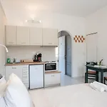 Antonis Apts, Physio Fitness Retreats