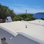 Aegean Traditional Home In Athens Riviera