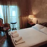 Anestia Family House