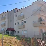 Eleni\'S Apartments Igoumenitsa - Γκαρσονιέρα 1Ου Ορόφου Επιπλωμένη, Εξοπλισμένη