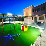 Rouga Paradise Resort