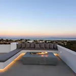 Villa Solevara - Luxury Villa With Infinity Pool, Jacuzzi, Cinema Room & Luxury Amenities