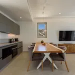 Villa Solevara - Luxury Villa With Infinity Pool, Jacuzzi, Cinema Room & Luxury Amenities