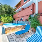 Arianna Apartment 11