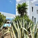 Leblanc Luxurious Beachfront Villa, Gcollectiongr