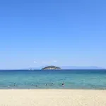 Seafrontgardenhouse