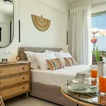 Evora Suites