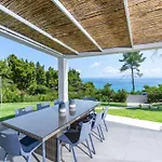 Dilean Luxury Villa
