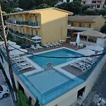 Passas Mare Apartments & Studios