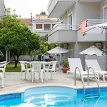 Philoxenia Inn