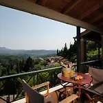 Nios House Panoramic Cottage