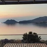 Theasis Limnos-Two Bedroom Suite