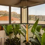 L\'Avventura Athens
