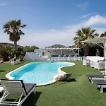 Villa Phos Paros
