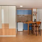 City Chic Apartments