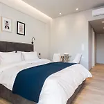 Wyz Piraeus