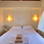 Casa Kalypso Suites & Villa