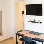 Zeusplace G7 Studio Neoi Poroi