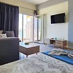 Hara Apartment In Front Of The Beach