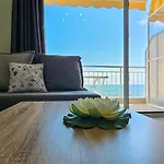 Hara Apartment In Front Of The Beach