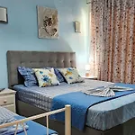 Hara Apartment In Front Of The Beach