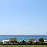 Serene Housecomplex,110M2 House By Marvellous Sea