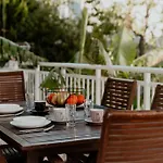 Banana Leaf House