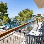 Medusa Luxury Suites