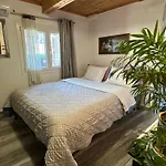Old Town Traditional Residence