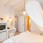 Studios Eleni II