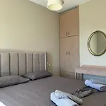 Golden View Suites