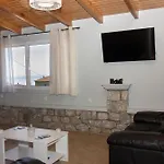 Emilia\'S Guest House Upper Floor