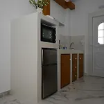 Platanos Apartments