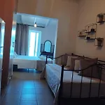 To Limanaki