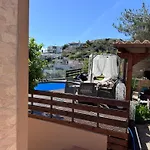 Golden View