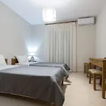 Zoe\'S Place - 2 Bd Beachfront Apartment