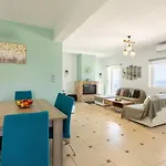Verga Beachside Getaway With Panoramic Seaviews