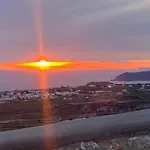 Ena Suites Santorini