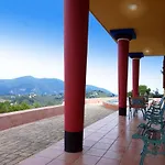 Sirens Villas - Minoas
