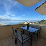 Apartment In Theologos