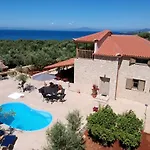 Selinitsa Stone Home - Mani\'S Private Pool Retreat