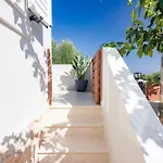 Pithea Luxury Living