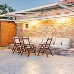 Pithea Luxury Living