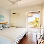 Vouliagmeni Sea And Sun Apartment