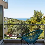 Vouliagmeni Sea And Sun Apartment